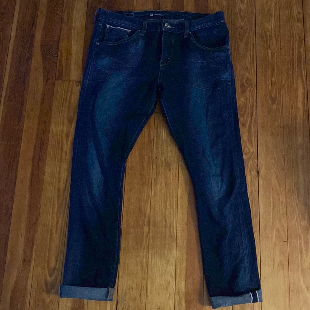 Levi’s Women’s Selvedge skinny Jean 31 waist.